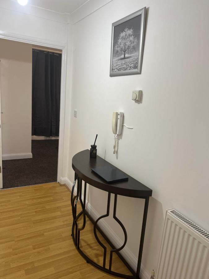 Luxury Apartments Dagenham Eksteriør billede