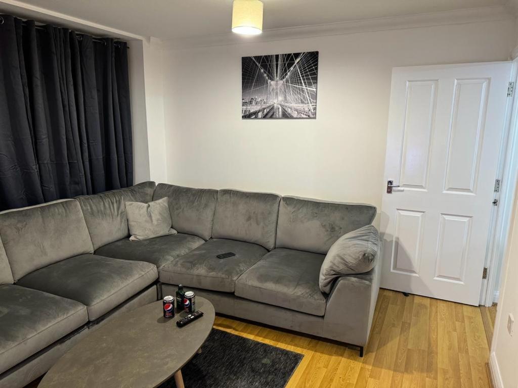 Luxury Apartments Dagenham Eksteriør billede